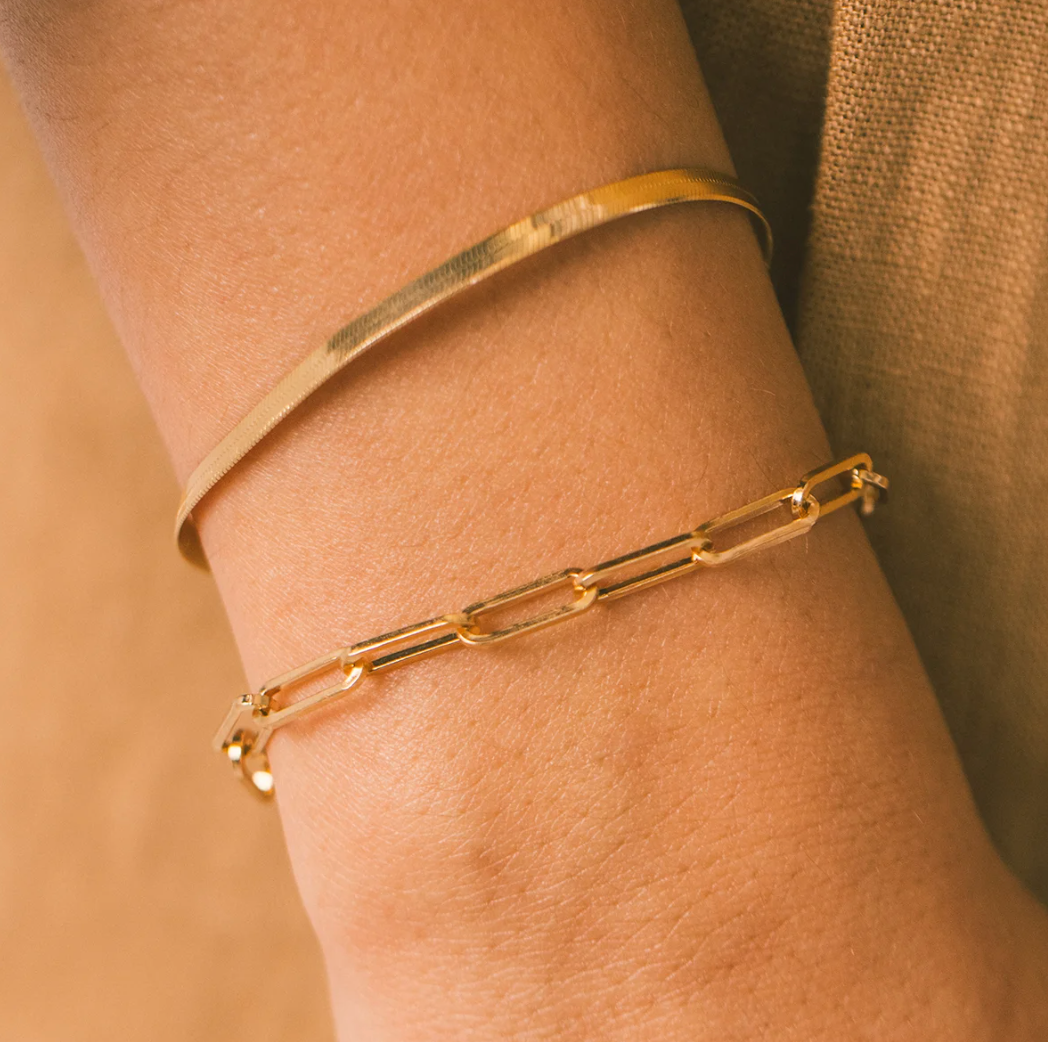 PURELY YOURS - ELOISE PAPERCLIP BRACELET GOLD