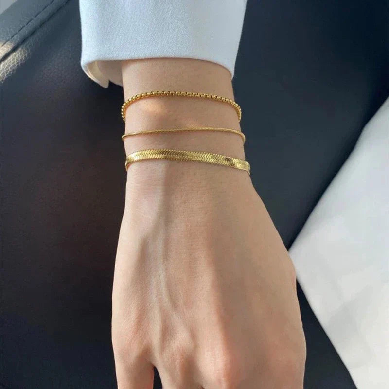 PURELY YOURS - CYNTHIA GOLD BRACELET