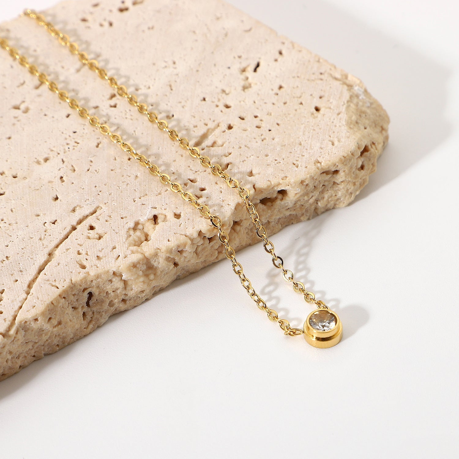 PURELY YOURS - KIRA GOLD NECKLACE