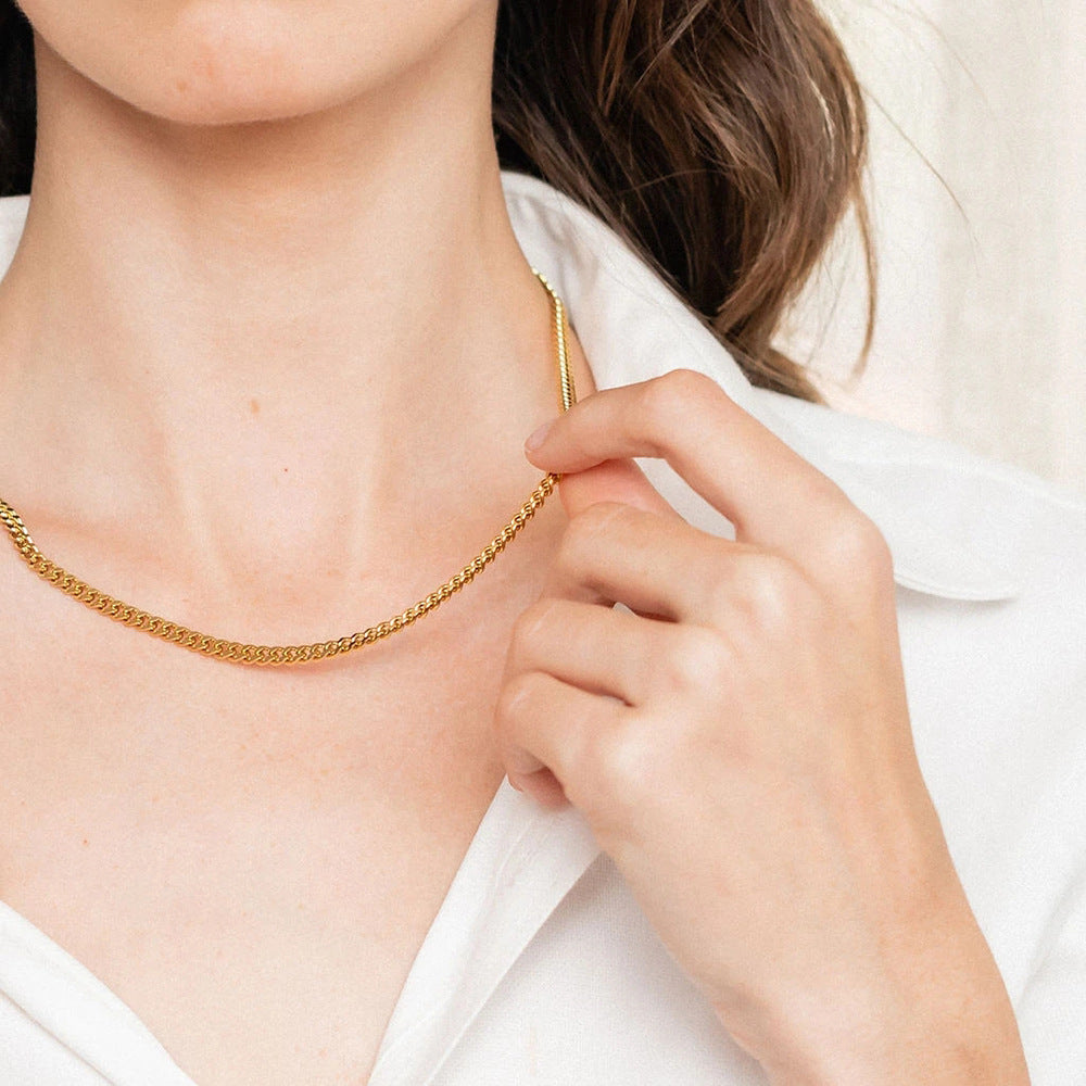 PURELY YOURS - AVANA GOLD CHAIN NECKLACE