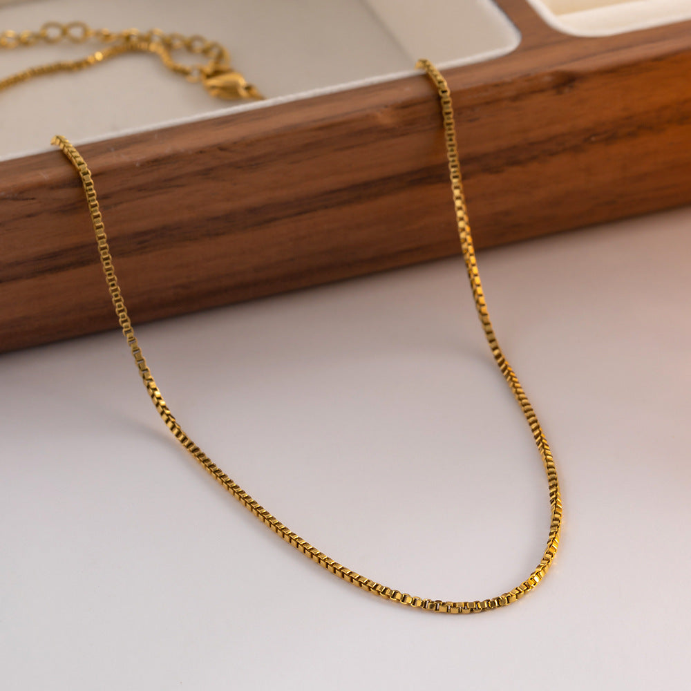 PURELY YOURS - GEORDYN GOLD CHAIN NECKLACE