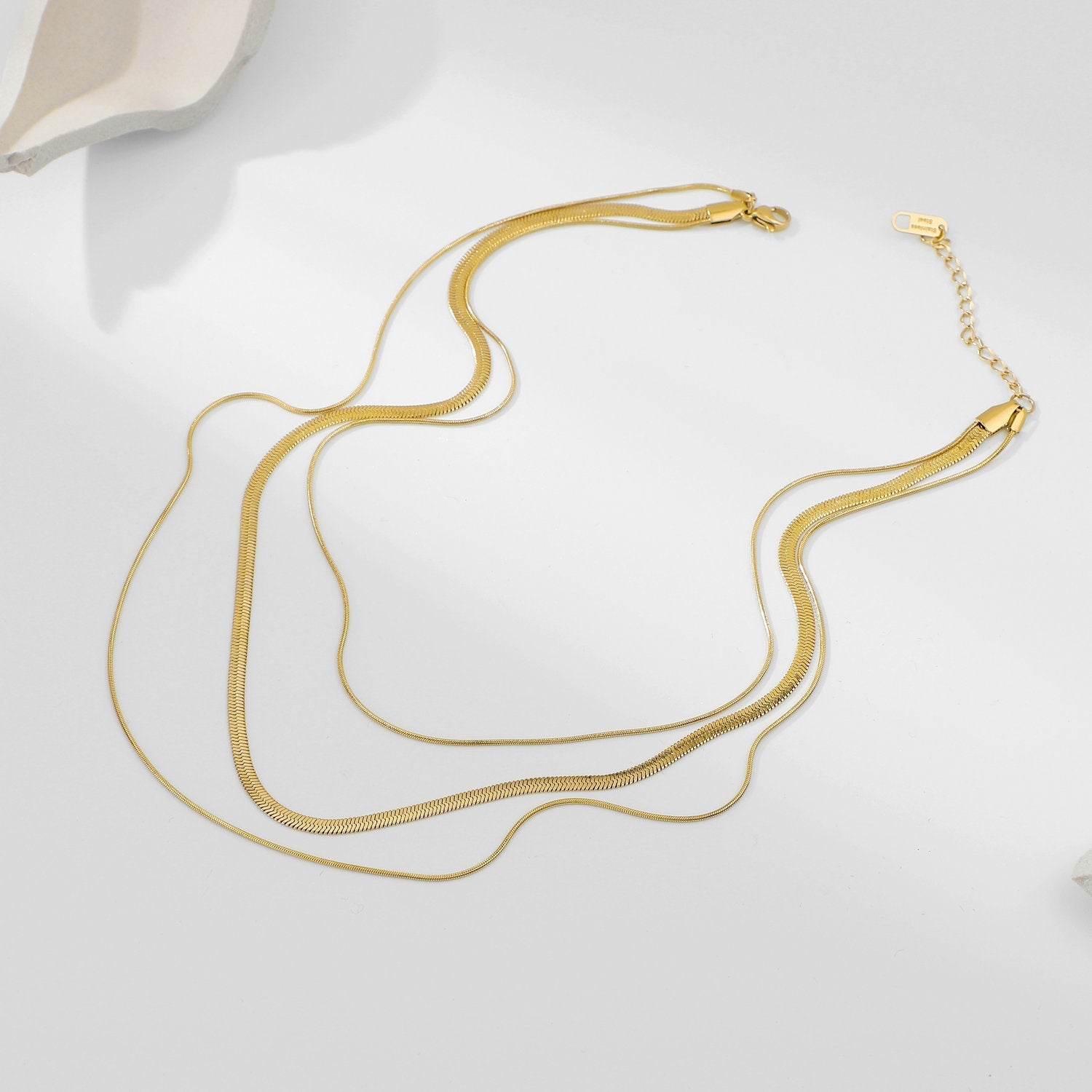 PURELY YOURS - ZAFINA GOLD NECKLACE