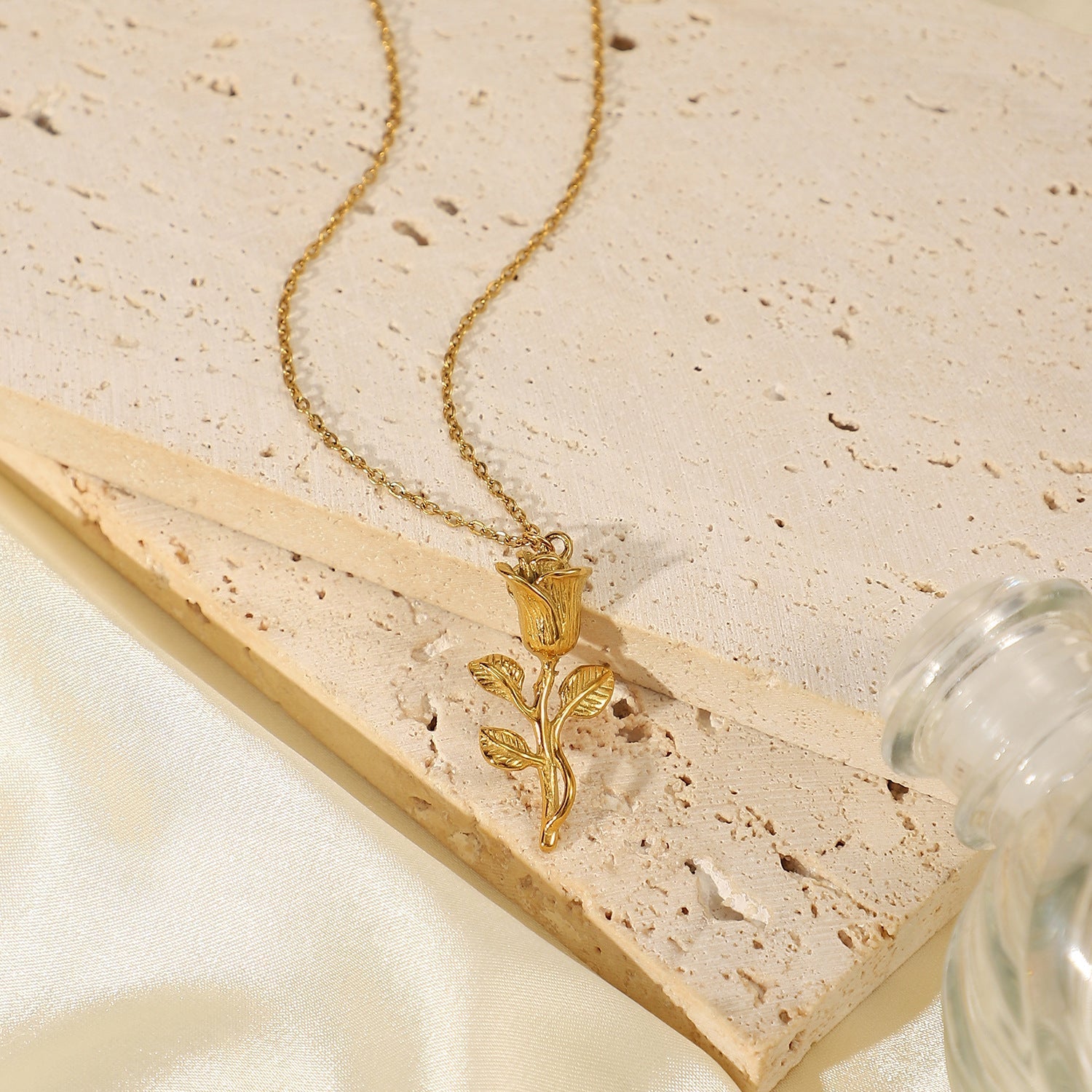 PURELY YOURS - CELIA GOLD NECKLACE