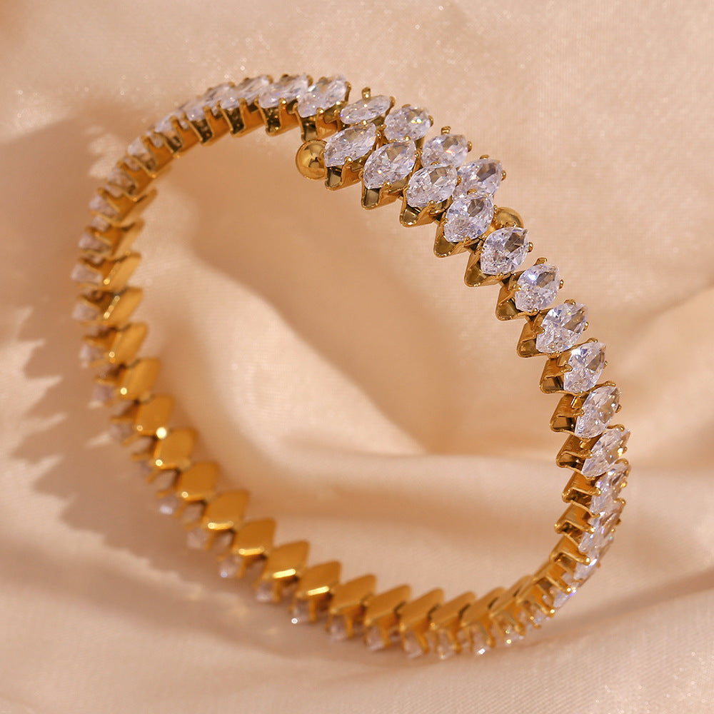 PURELY YOURS - GENEVIEVE DIAMOND BRACELET