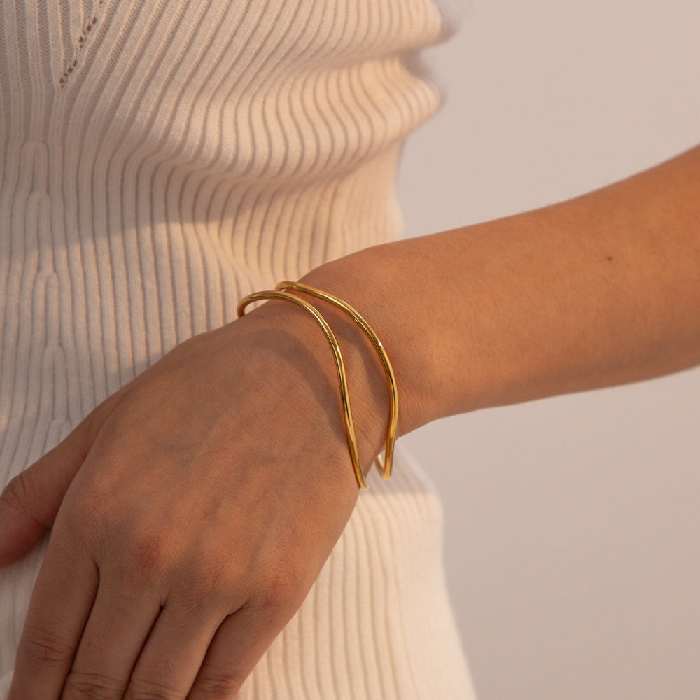 PURELY YOURS - DAKOTA GOLD BRACELET