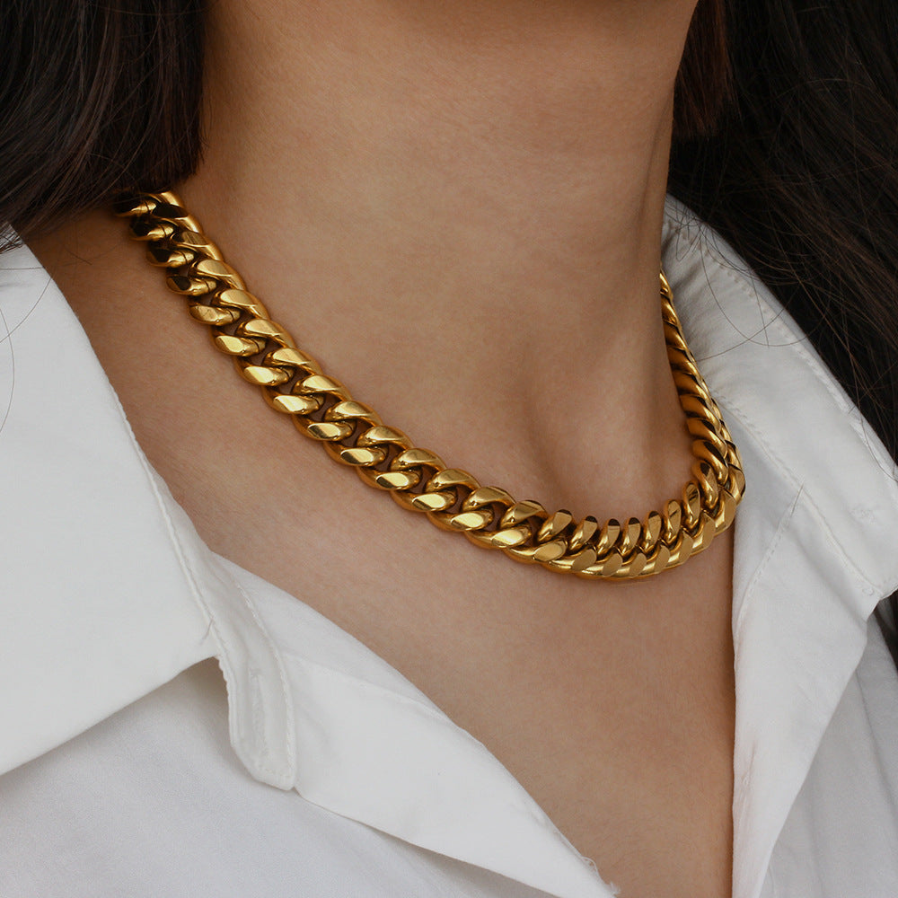 PURELY YOURS - GIANNA CHUNKY CHAIN NECKLACE