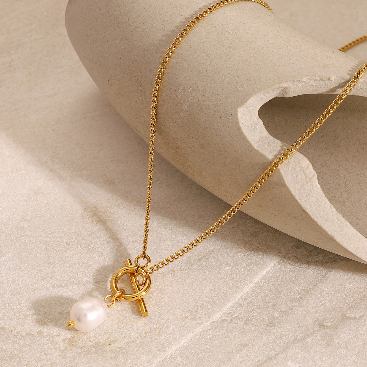 PURELY YOURS - ELLEN FRESHWATER PEARL NECKLACE