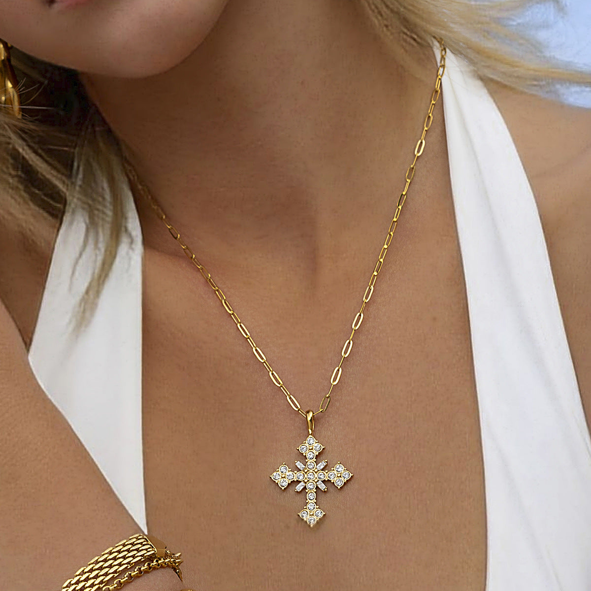 PURELY YOURS - DIVINA CRYSTAL CROSS NECKLACE