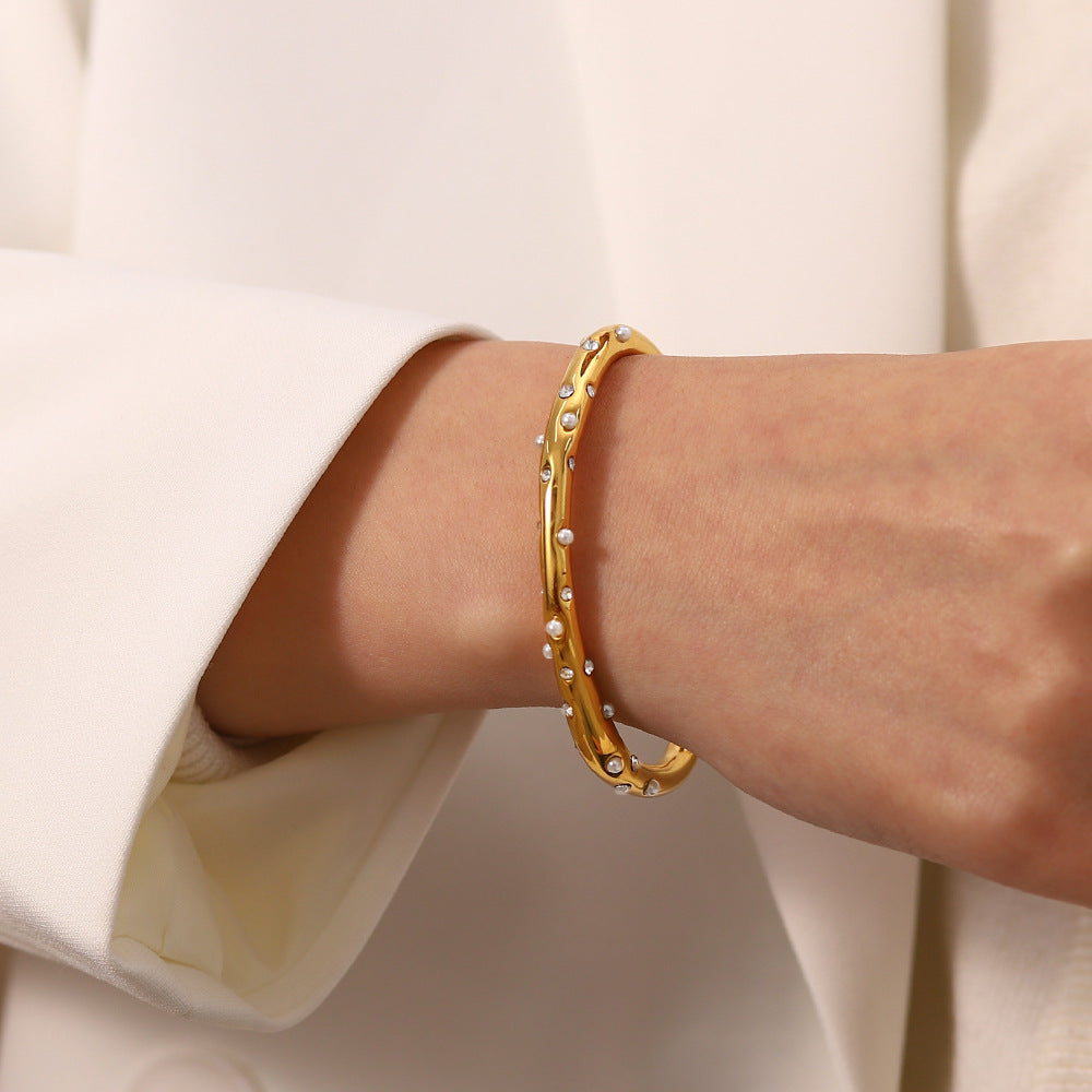 PURELY YOURS - CORISANDE GOLD BANGLE