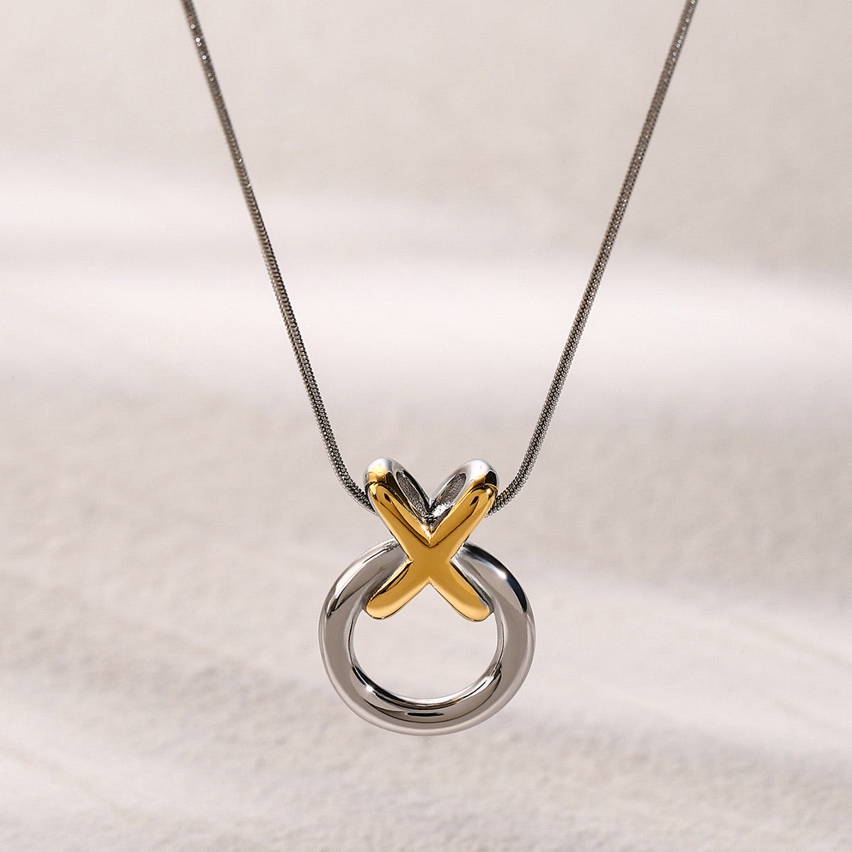 PURELY YOURS - MIRABELLE RING KNOT NECKLACE