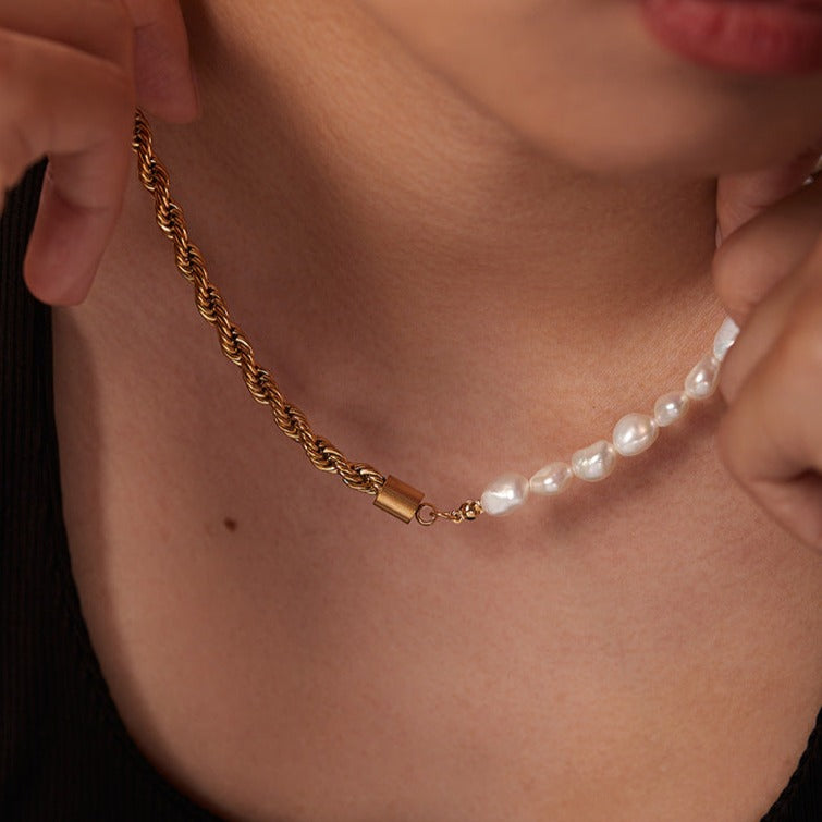 PURELY YOURS - DUALIA GOLD PEARL NECKLACE