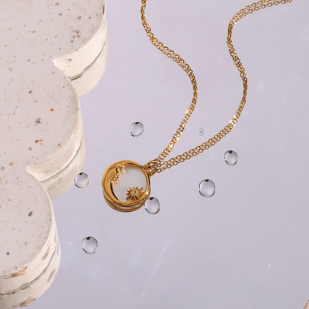 PURELY YOURS - EVANGELINE LUNAR GOLD NECKLACE