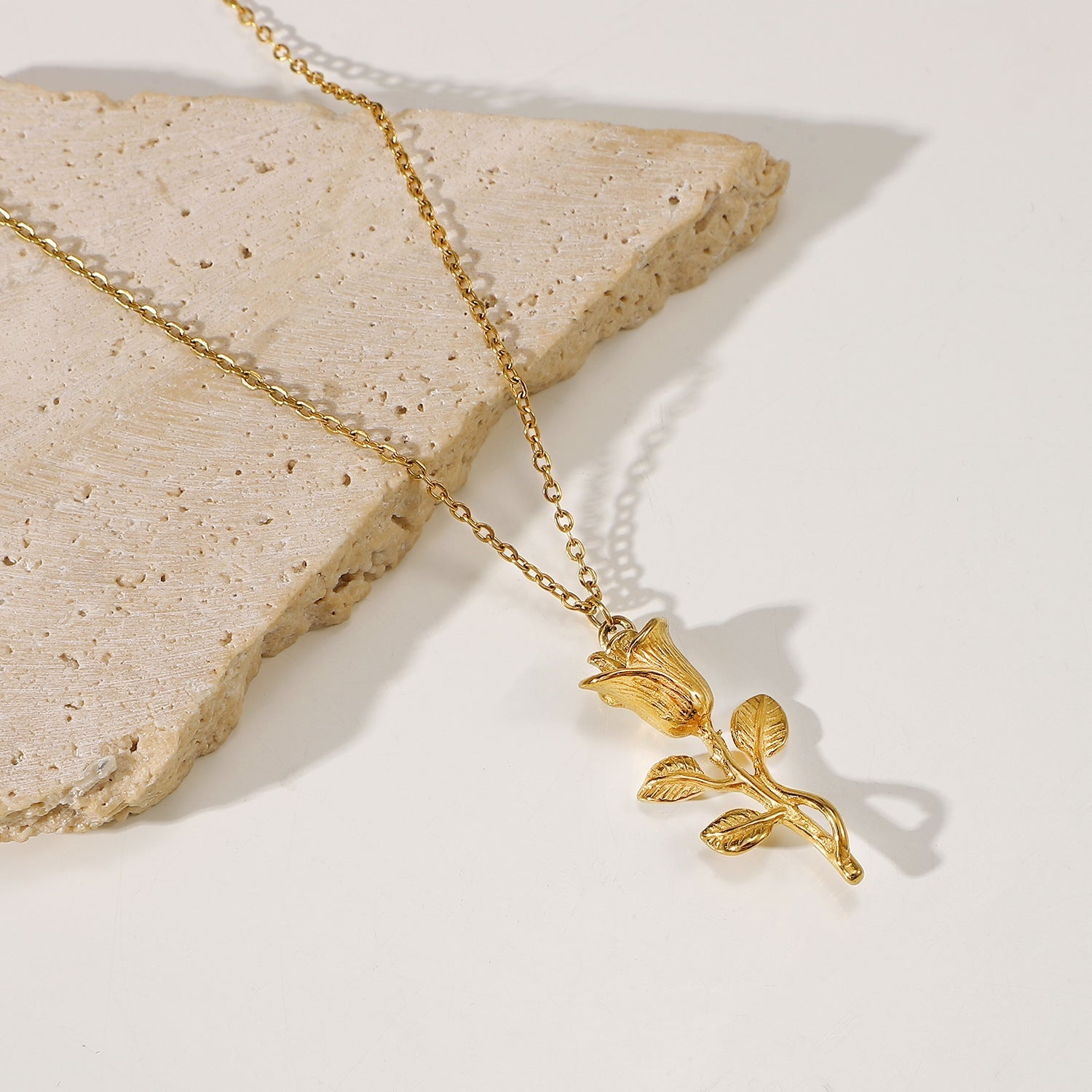 PURELY YOURS - CELIA GOLD NECKLACE