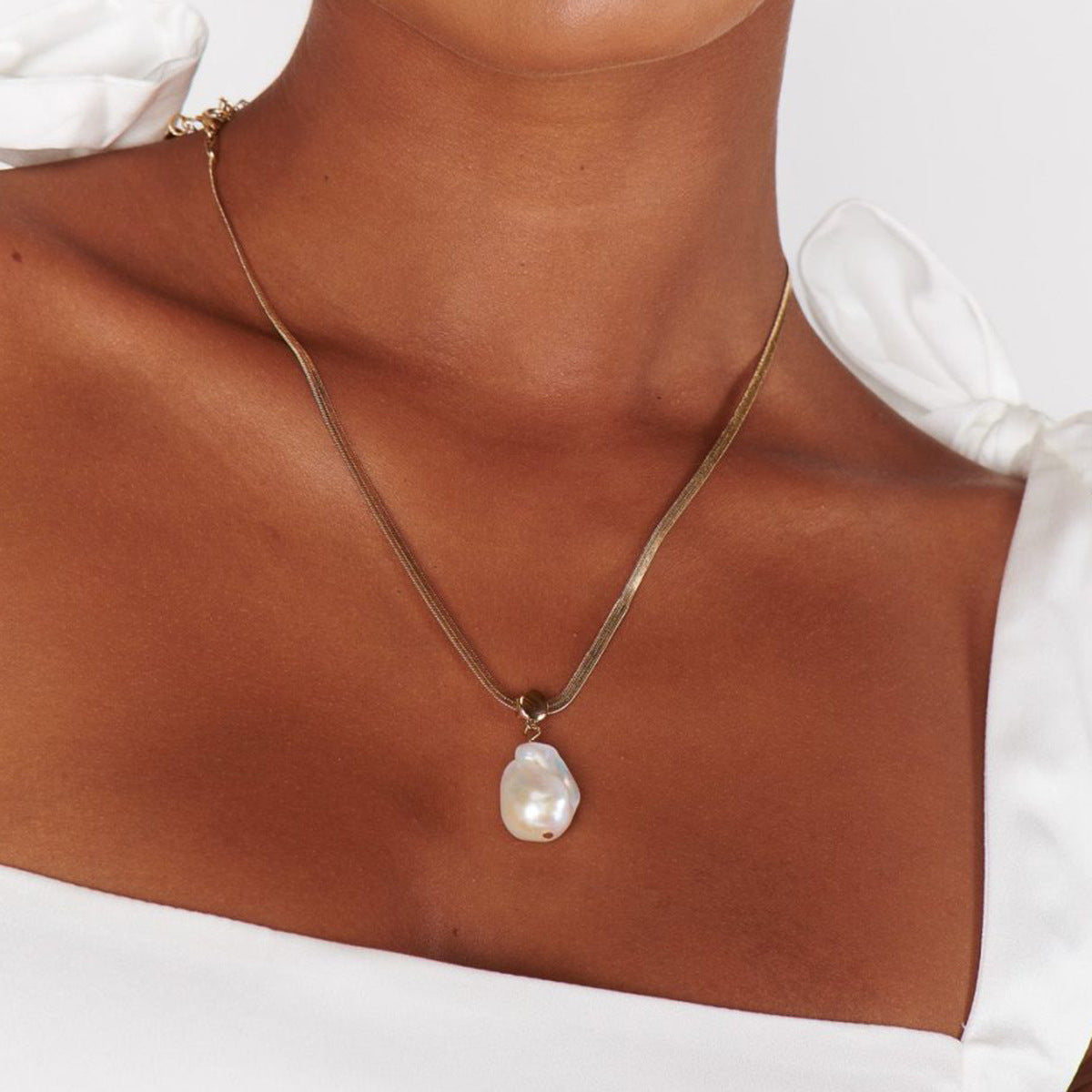 PURELY YOURS - GLORIETTA HERRINGBONE PEARL NECKLACE