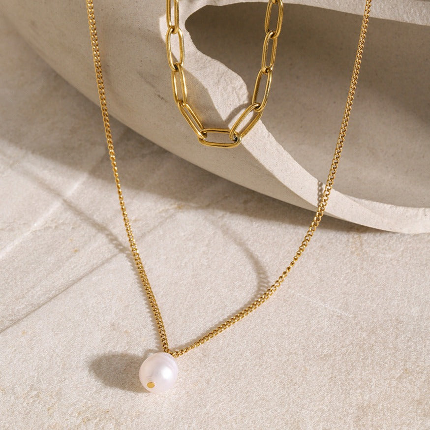 PURELY YOURS - UNDINE FRESHWATER PEARL NECKLACE