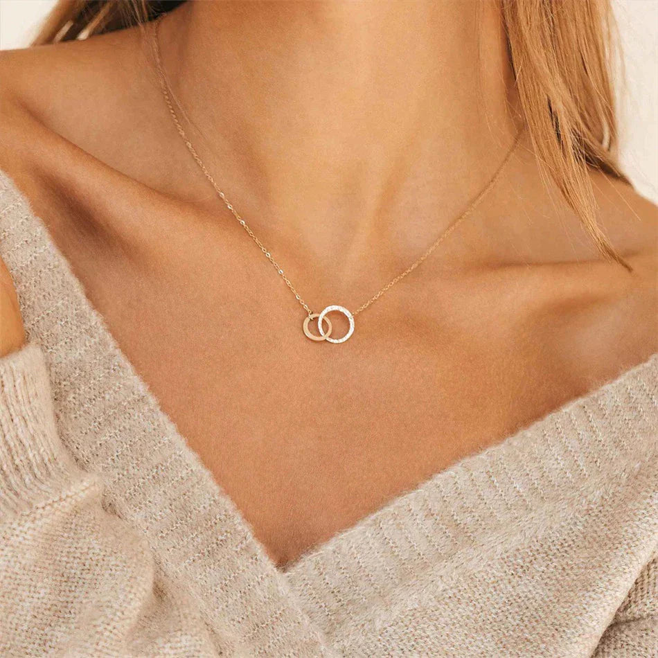 PURELY YOURS - ISABELLE GOLD HOOP NECKLACE