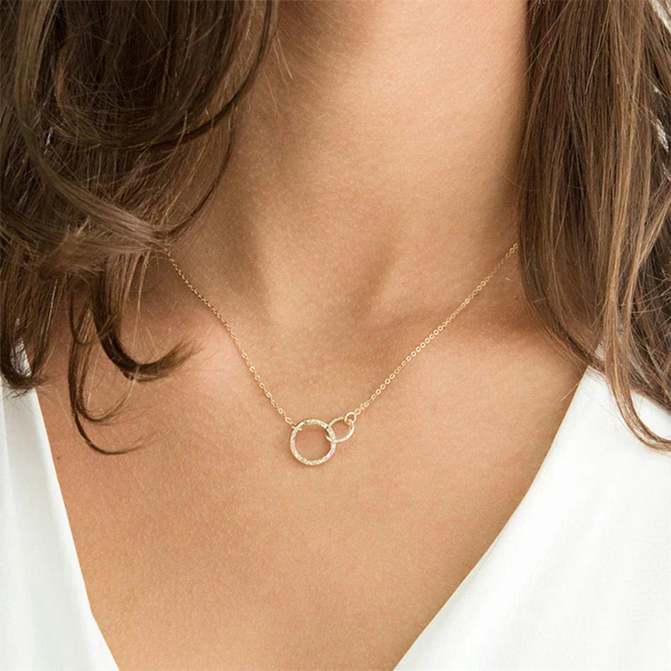 PURELY YOURS - ISABELLE GOLD HOOP NECKLACE