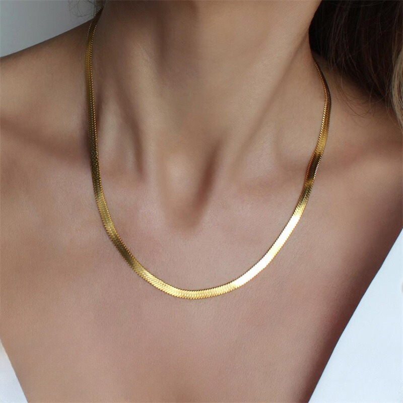 PURELY YOURS - ELIZABETH GOLD HERRINGBONE NECKLACE