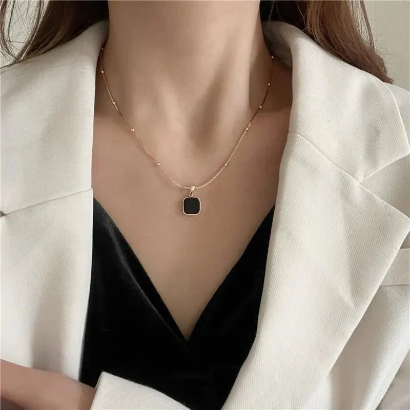 PURELY YOURS - ONYX NECKLACE