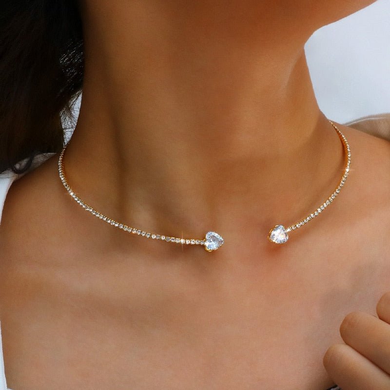 PURELY YOURS - CRYSTAL NECKLACE GOLD