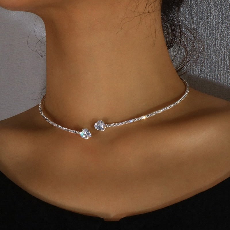 PURELY YOURS - CRYSTAL NECKLACE SILVER